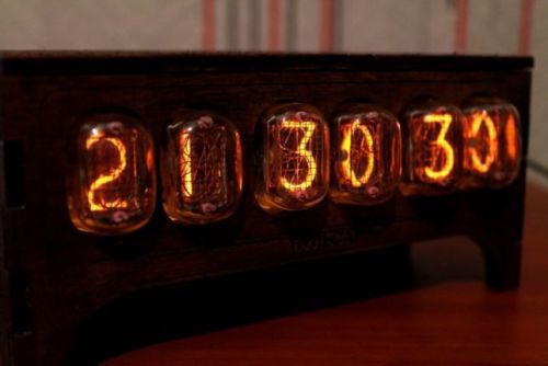 IN-1 NIXIE TUBE CLOCK VINTAGE Pulsar ASSEMBLED ADAPTER 6-tubes by RetroClock 